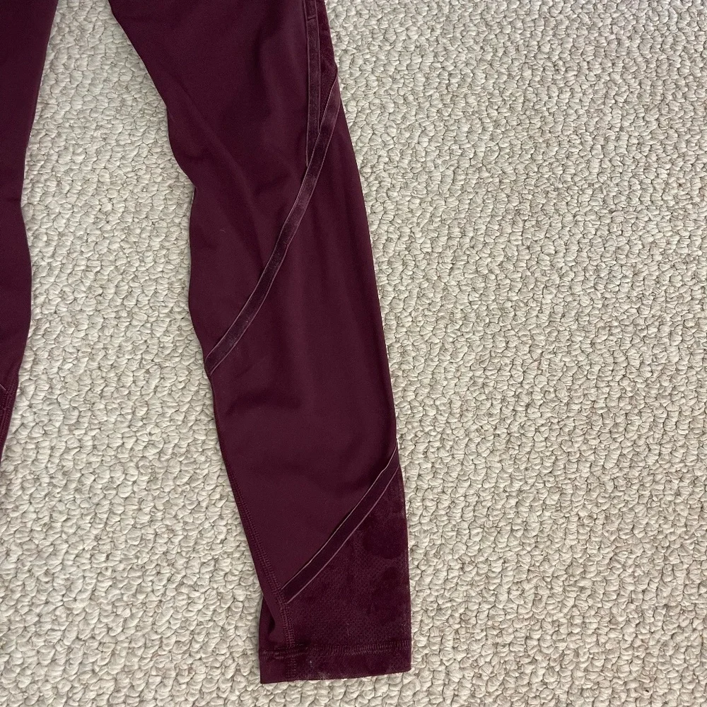 Lululemon Wunder Under High-Rise Tight Flocked 28" in Dark Adobe/Floral - Size 6 - Picture 12 of 14